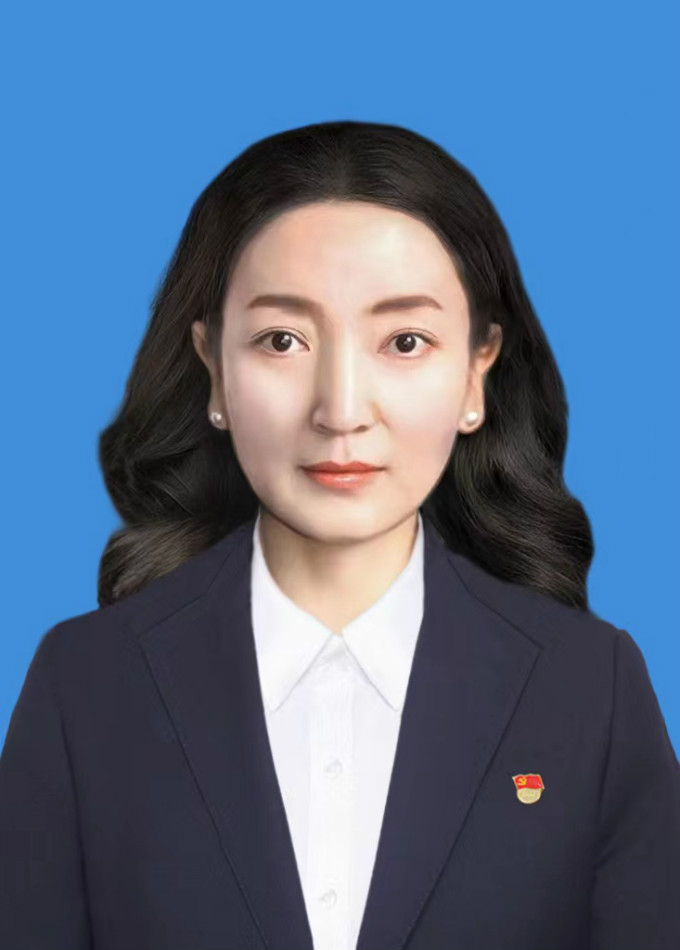 西    虹（黨委專(zhuān)職副書(shū)記、工會(huì)主席）